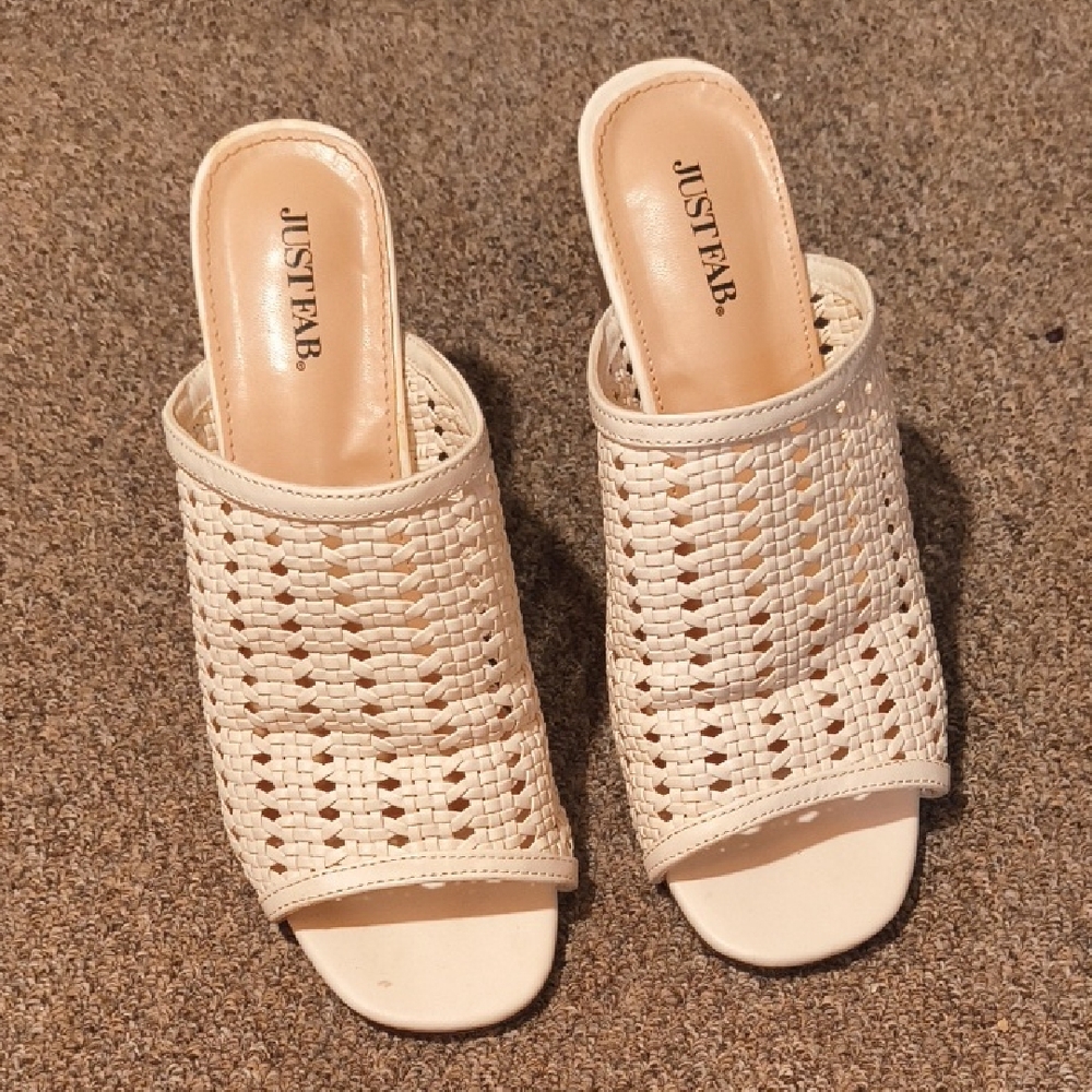 JustFab White Woven Mules